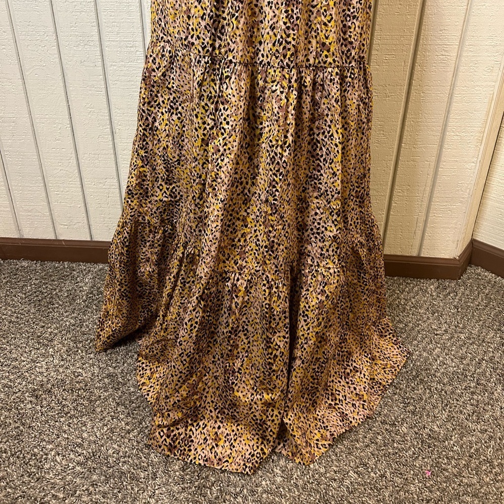 WAYF Plaza Cut-Out Tiered Maxi Dress, size small. - Picture 2 of 8